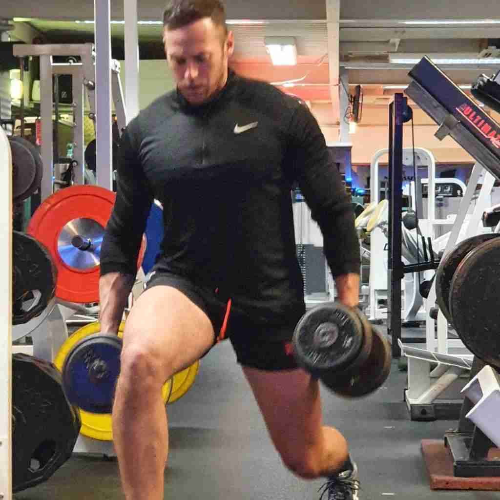 The walking lunge quad exercise for mass gains